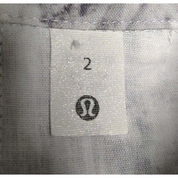 Lululemon Women's Full Day Ahead Shirt Size 2 Button Short Sleeve Rhino Gray - Picture 5 of 9